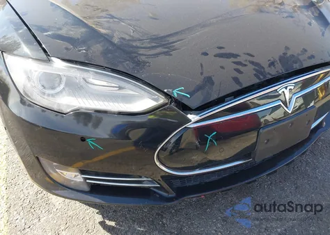 2016 Tesla Model S 90D/P100D/P85D/P90D z USA, uszkodzony, nr VIN 5YJSA1E46GF133235